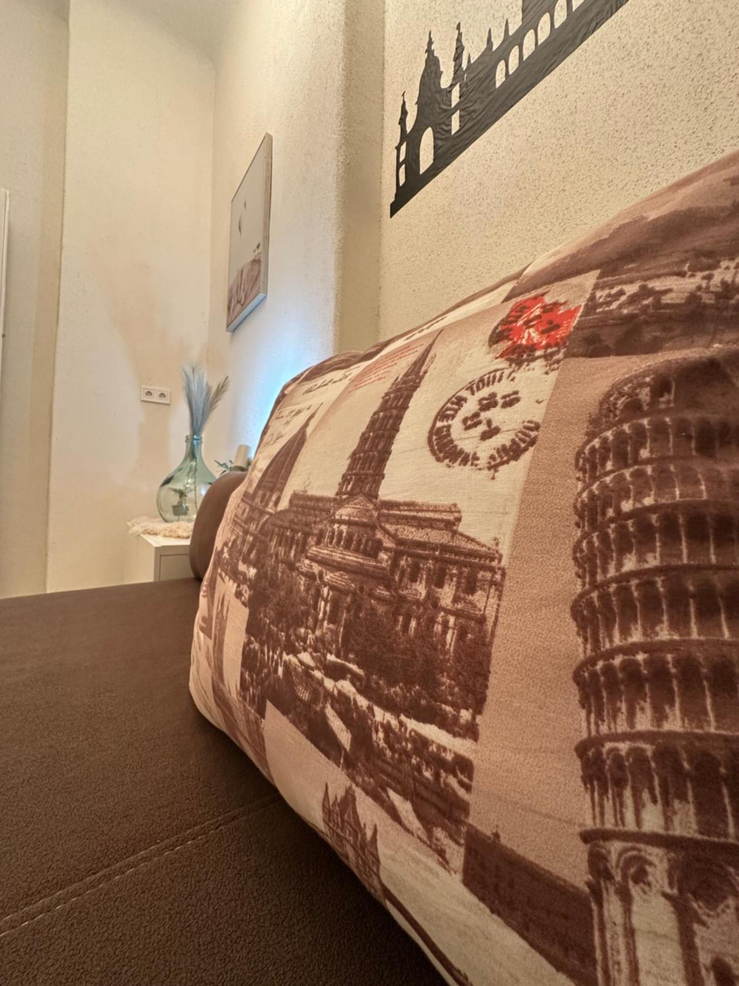 Deri Corner By Downtown Apartment