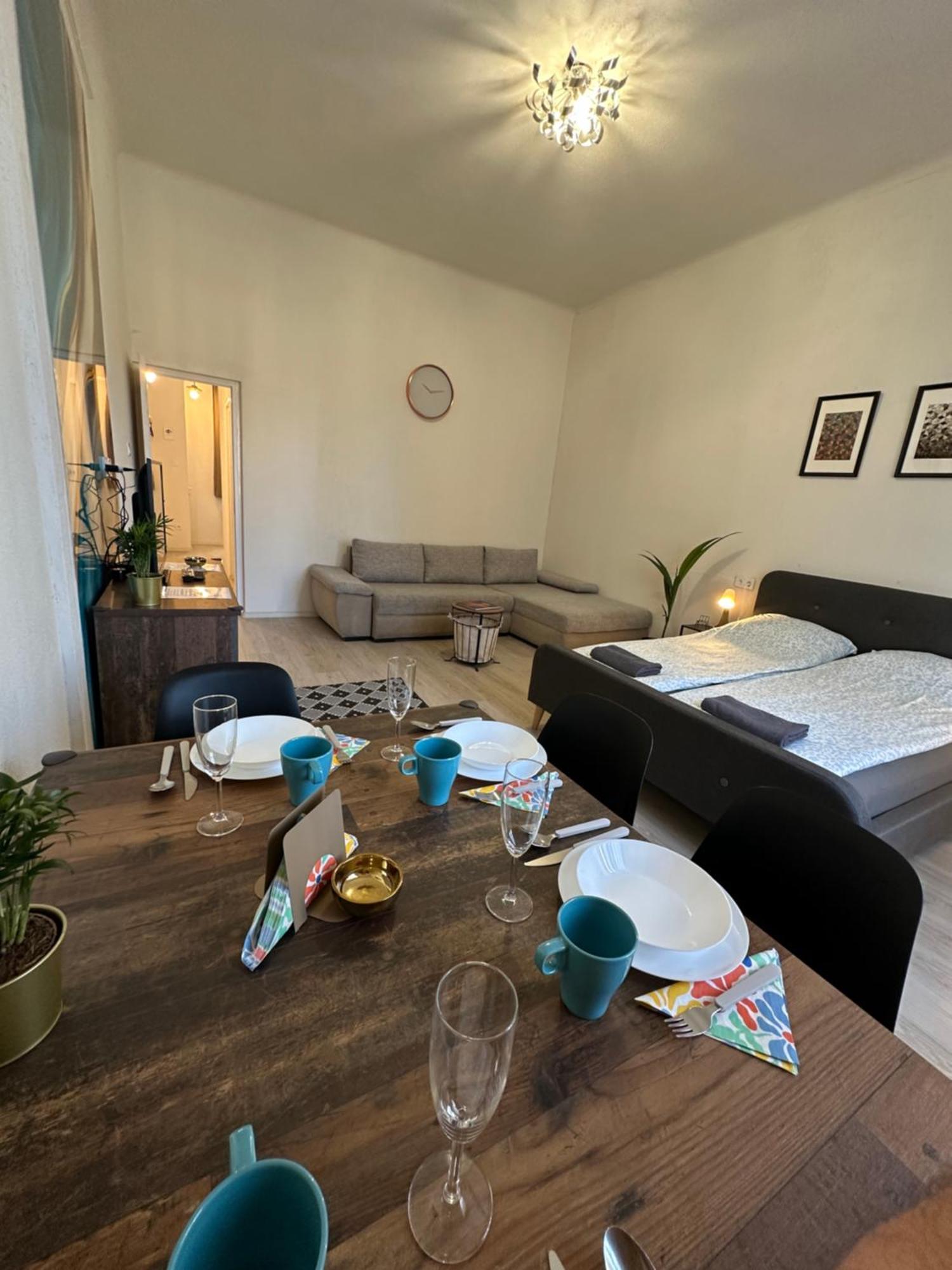 Apartment Deri Corner By Downtown Budapest
