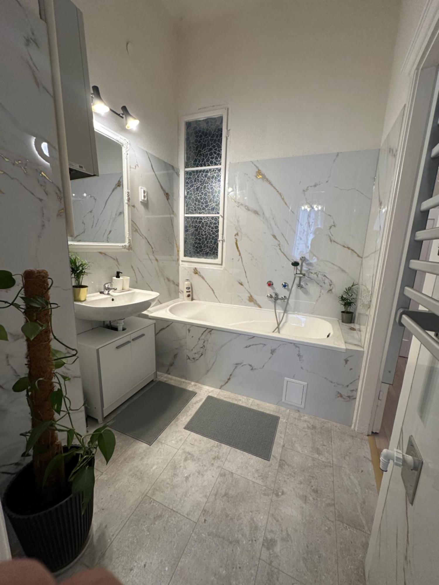 Apartment Deri Corner By Downtown *
